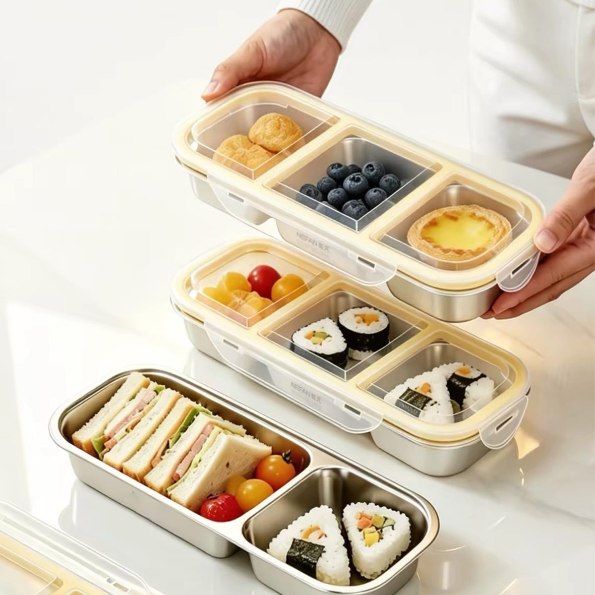 Home Cooking Food - ステンレス製の蓋付き食品保存容器、食品グレードの密閉ランチボックス、3区画の食事容器