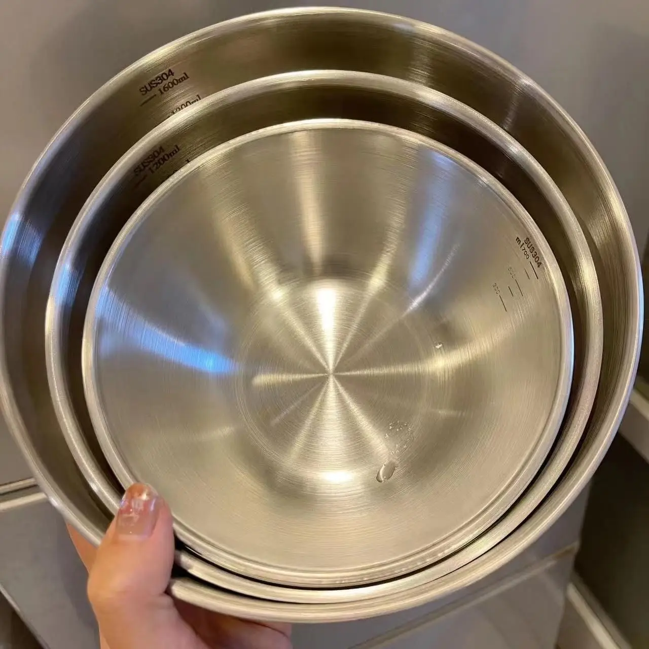 1-3個のステンレス製ボウルセット、目盛り付き、調理・ベーキ - Home Cooking Food のレビューと価格